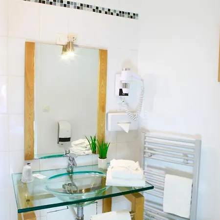 Szálloda Logis Hotels- Marguerite D'anjou Chateau Angers