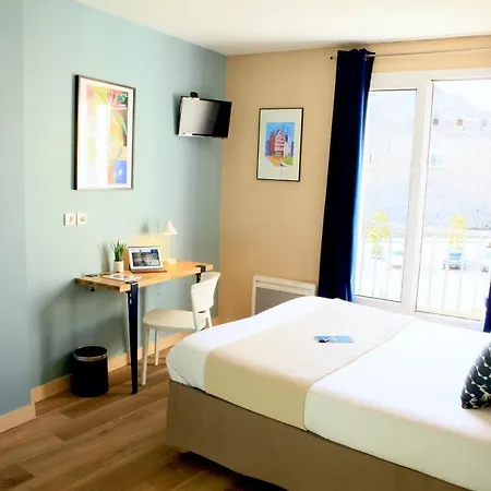 Logis Hotels- Marguerite D'anjou Chateau Готель Анже