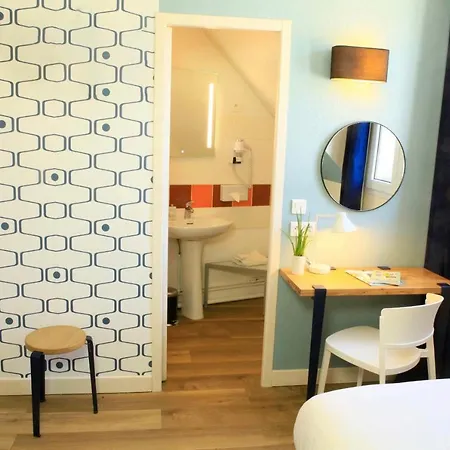 Logis Hotels- Marguerite D'anjou Chateau 2* Angers