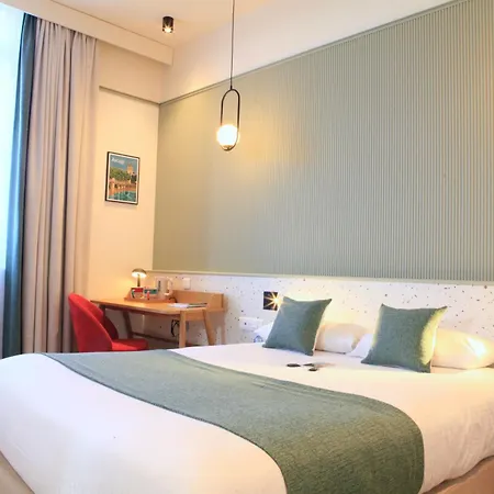 酒店 Logis Hotels- Marguerite D'anjou Chateau 2*