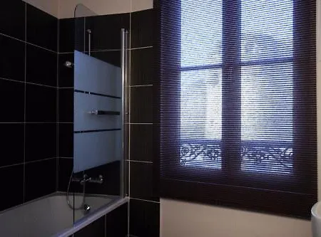 Hotel Logis Hotels- Marguerite D'anjou Chateau Angers