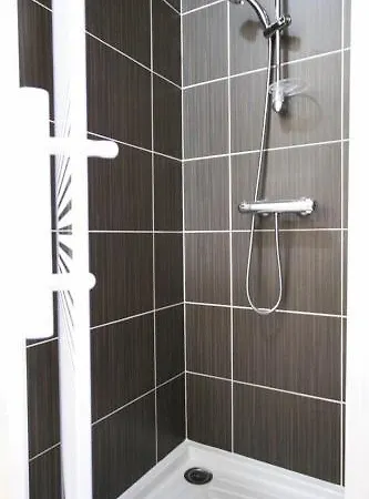 Logis Hotels- Marguerite D'anjou Chateau 2* 昂热