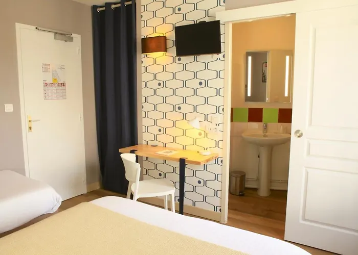 Logis Hotels- Marguerite D'anjou Chateau Angers