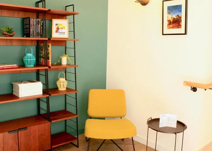 Logis Hotels- Marguerite D'anjou Chateau