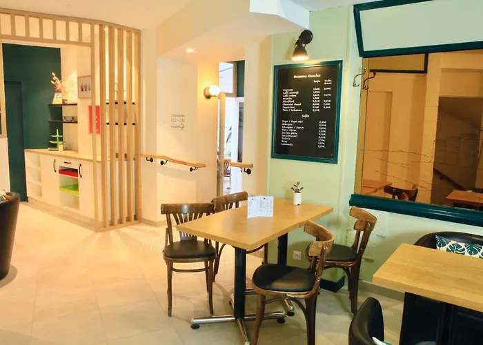 Hotel Logis Hotels- Marguerite D'anjou Chateau Angers