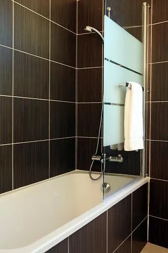 Logis Hotels- Marguerite D'anjou Chateau Hotel Angers